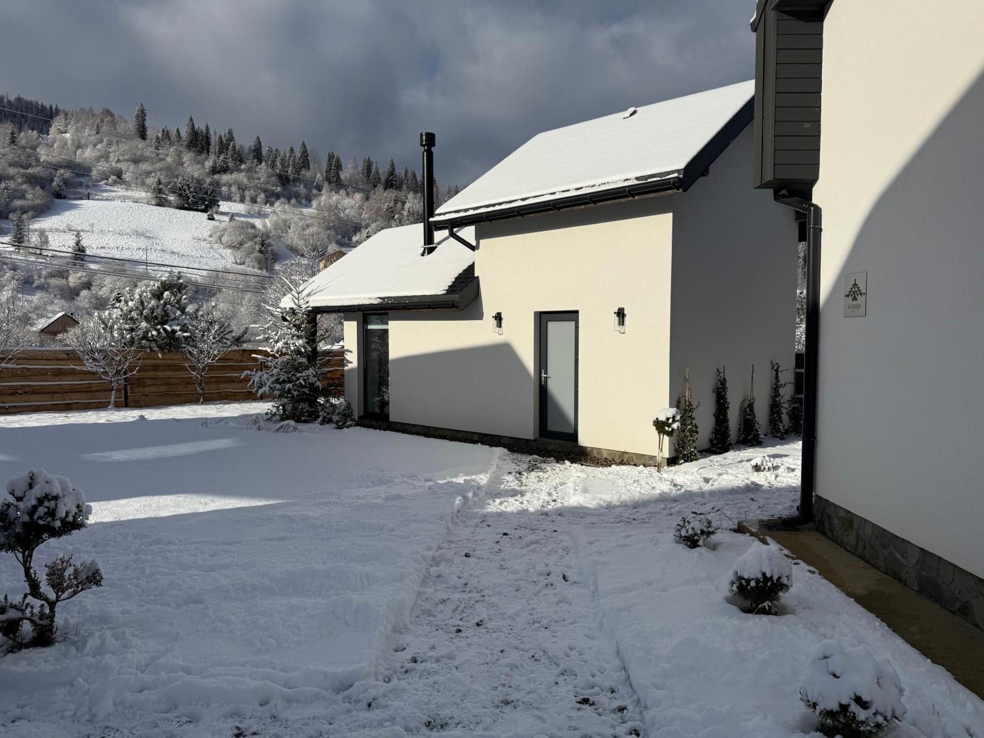 Ugrad Family Котедж З Чаном-Джакузі Slawske Exterior foto
